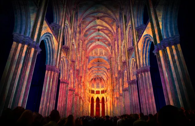 Immersive Show in der Kathedrale von Rouen