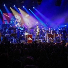 Klassiker auf dem Vulkan / Foto: © Peter Zylajew Klassiker auf dem Vulkan